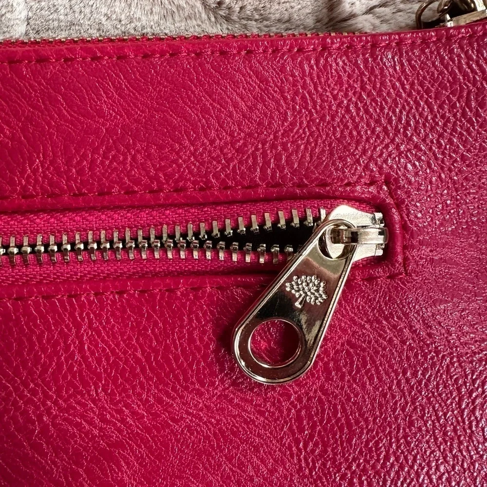 Fashion brand shoulder bag; inspired by Mulberry